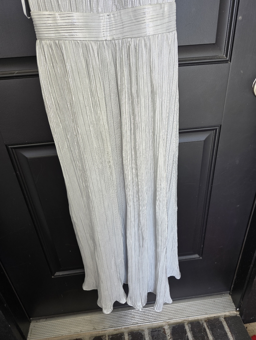 Kensie Silver Metallic Halter Midi Dress Pleated Shimmer Size 4 Women Party NWT - Picture 6 of 11